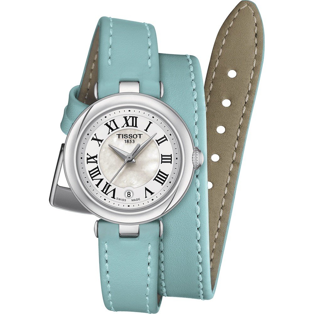 Reloj Tissot Bellissima con correa doble en color azul claro y esfera plateada con números romanos.