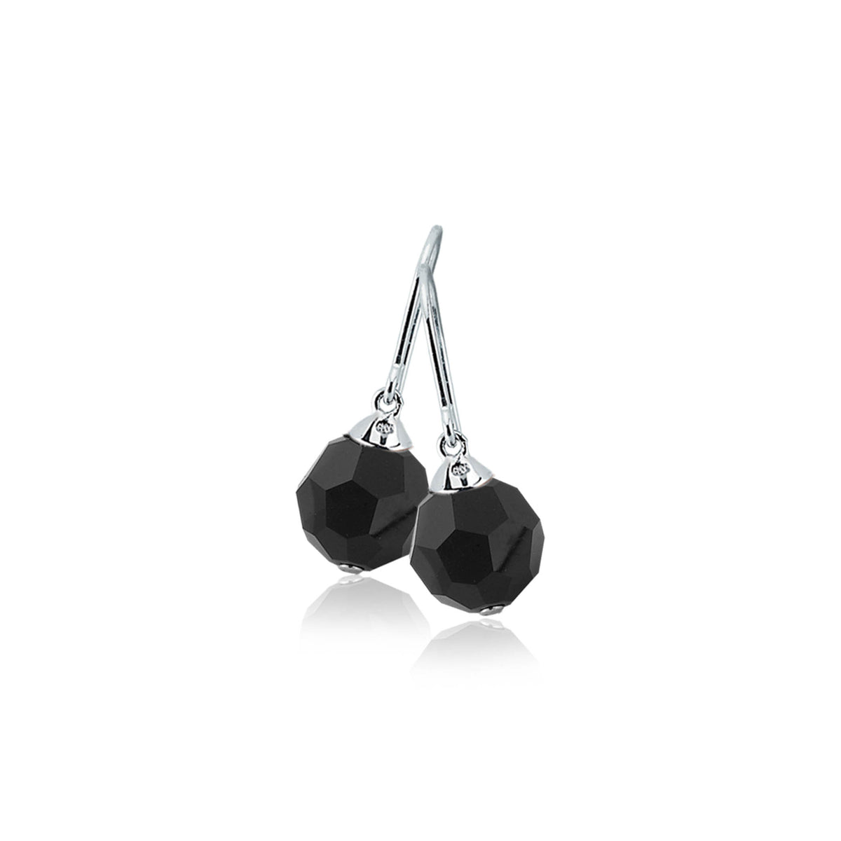 Pendientes de plata con dos bolas facetadas negras.