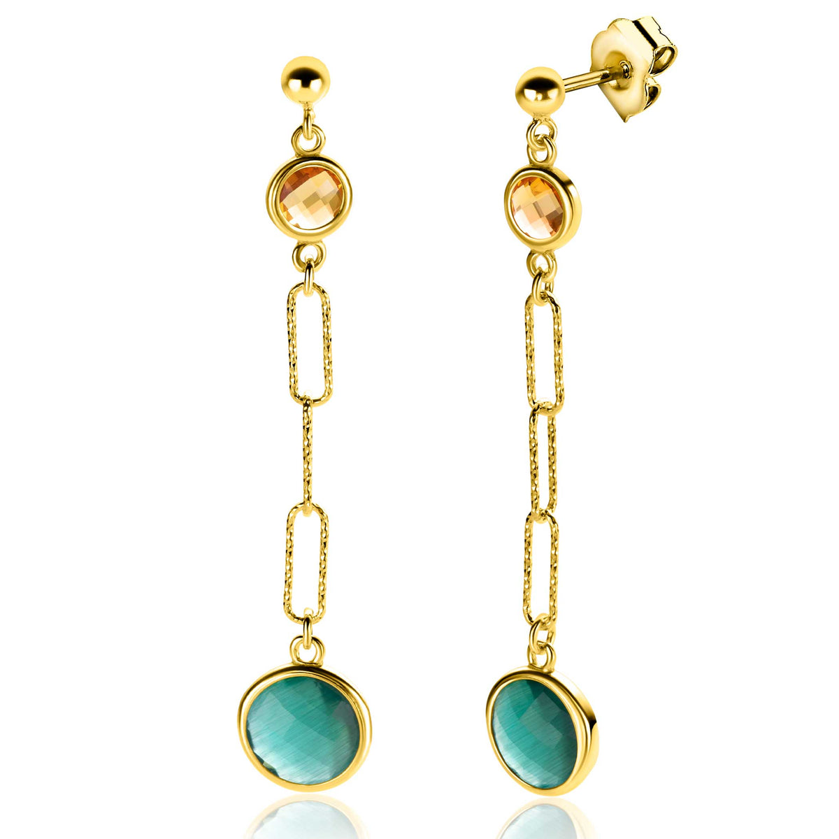 Pendientes largos dorados con piedras en tonos verde y naranja, con eslabones intermedios.