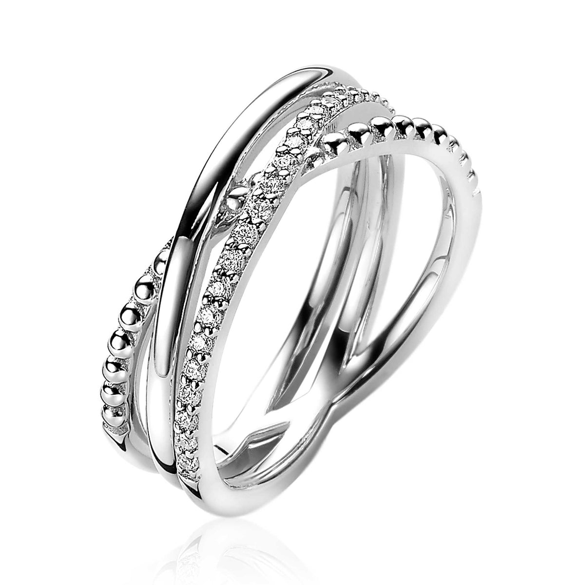 Anillo de plata con diseño entrelazado y detalles de circonitas brillantes.