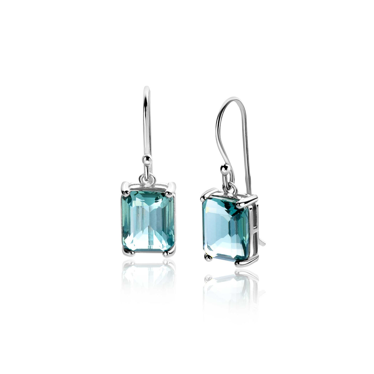 Pendientes de plata con piedras rectangulares en tonos azul y verde.