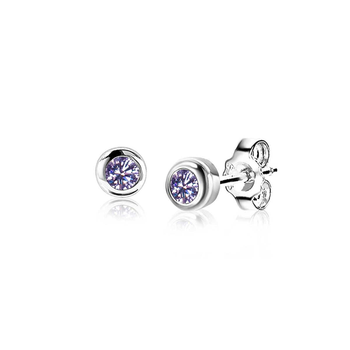Pendientes de plata con circonitas moradas en forma de botón.