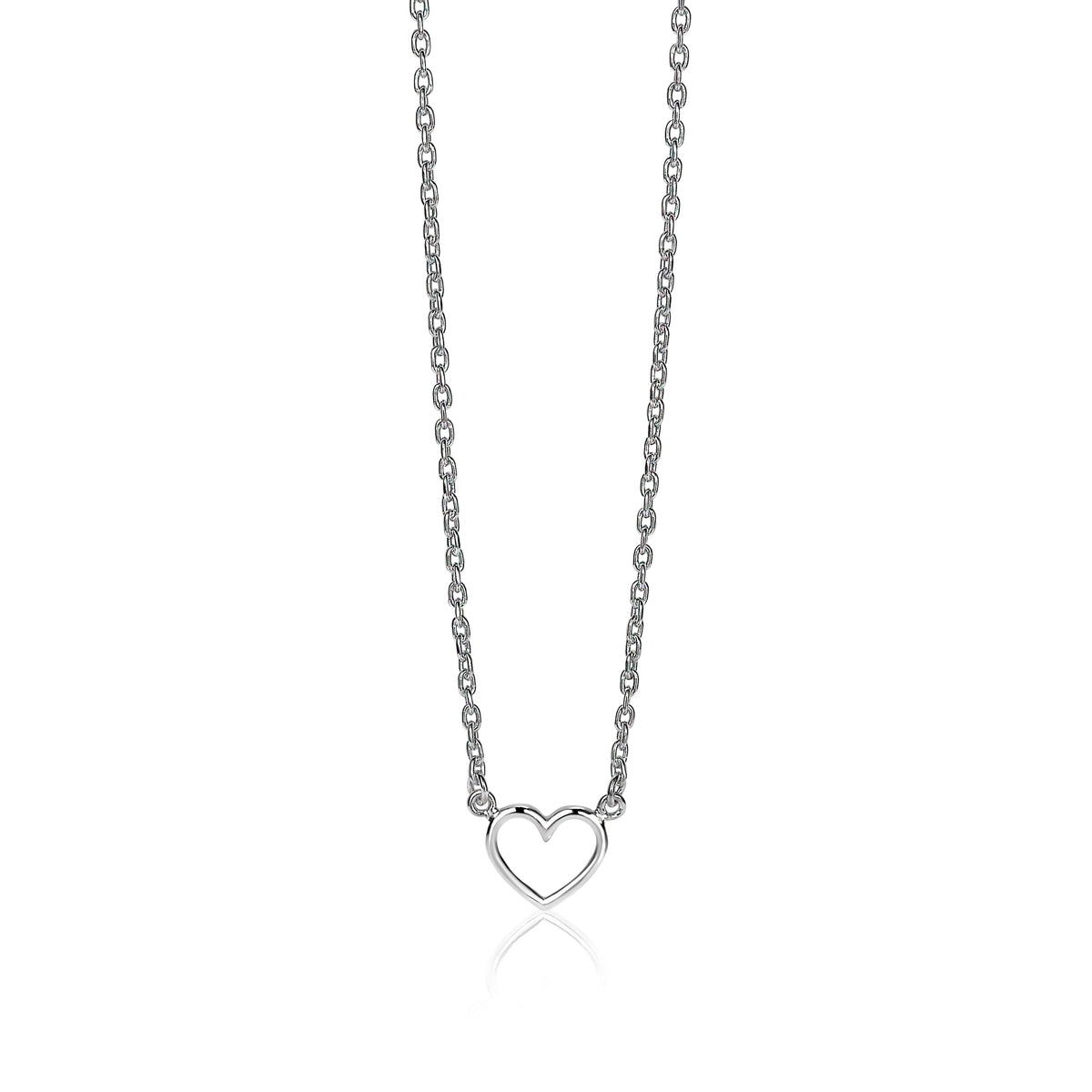 Collar de plata con un colgante en forma de corazón.