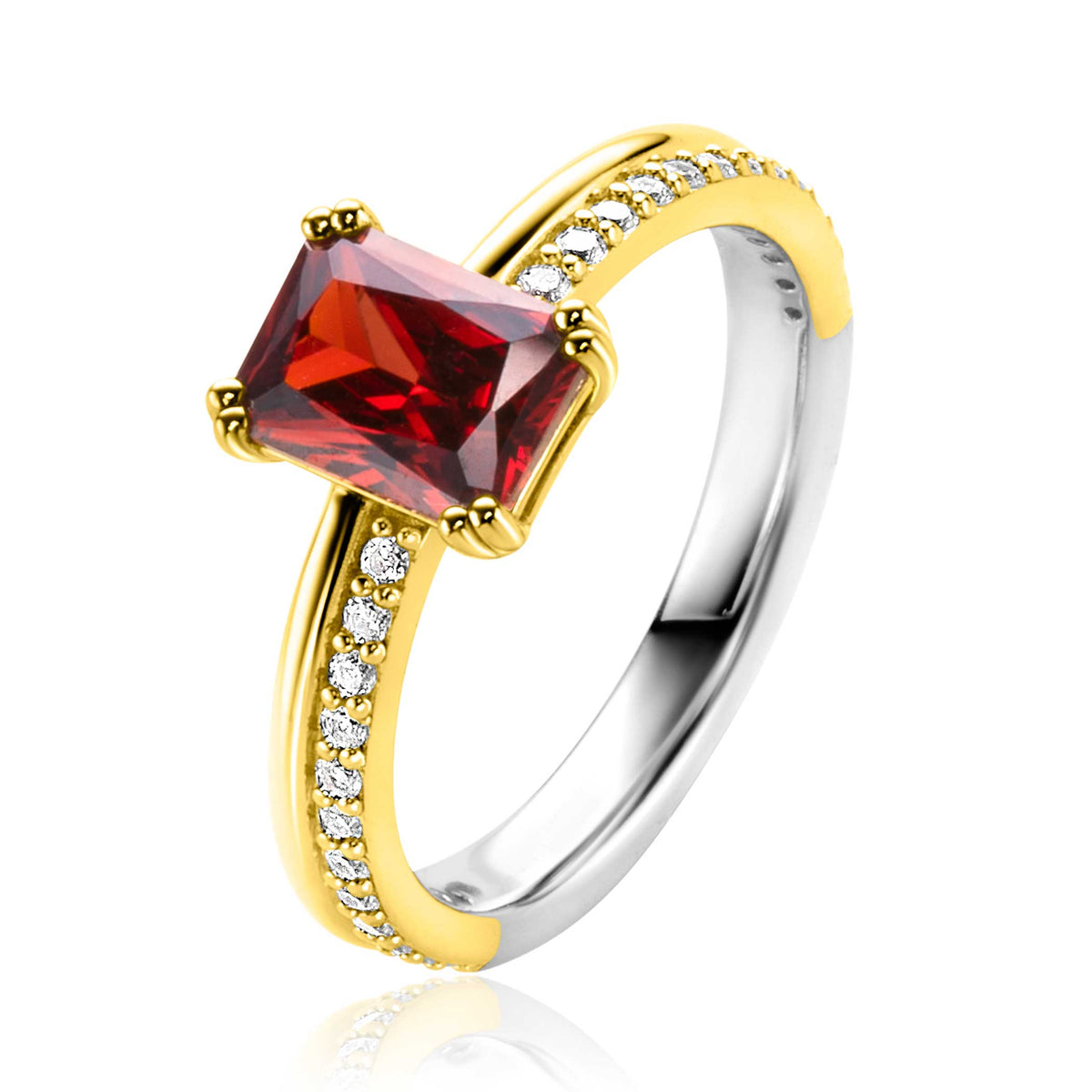 Anillo dorado con piedra roja cuadrada y detalles de circonitas brillantes.