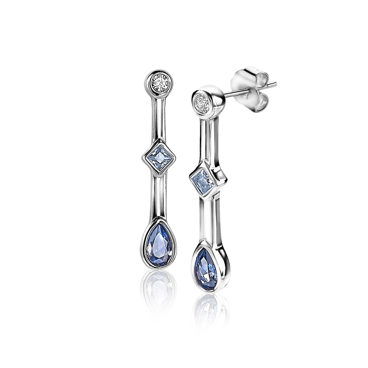 Pendientes largos de plata con piedras azules y detalles brillantes en forma de diamante y gota.