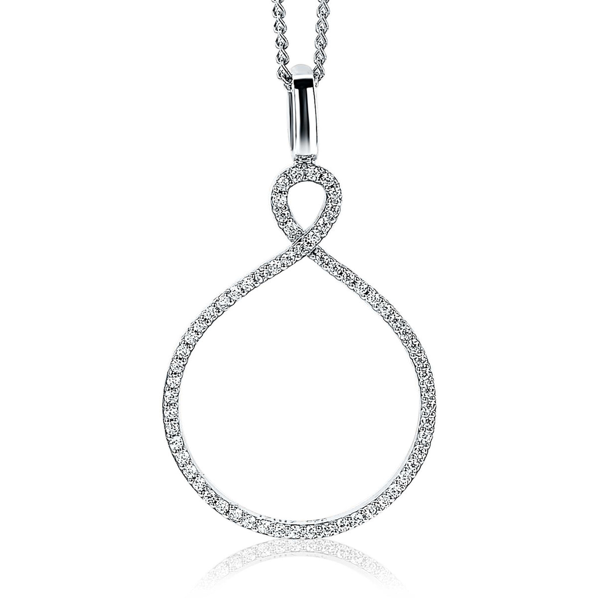 Colgante de plata con forma de infinito adornado con circonitas brillantes.