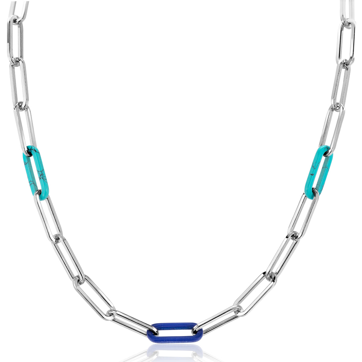 Collar de plata con eslabones alargados y detalles en azul y verde.