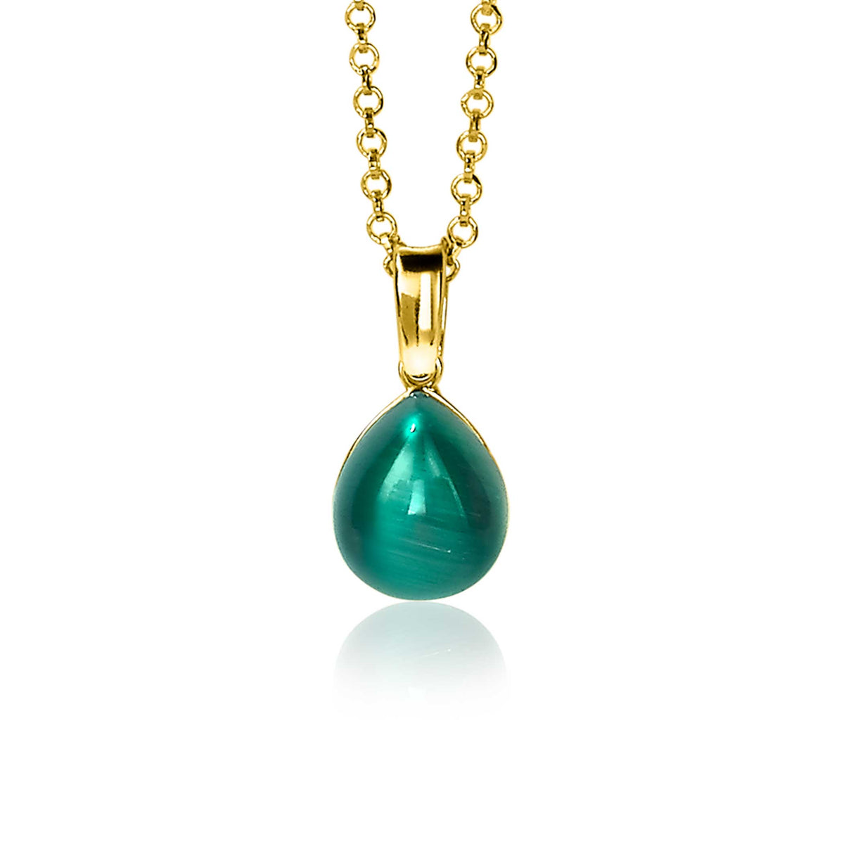 Colgante dorado con forma de gota y piedra verde en cadena.