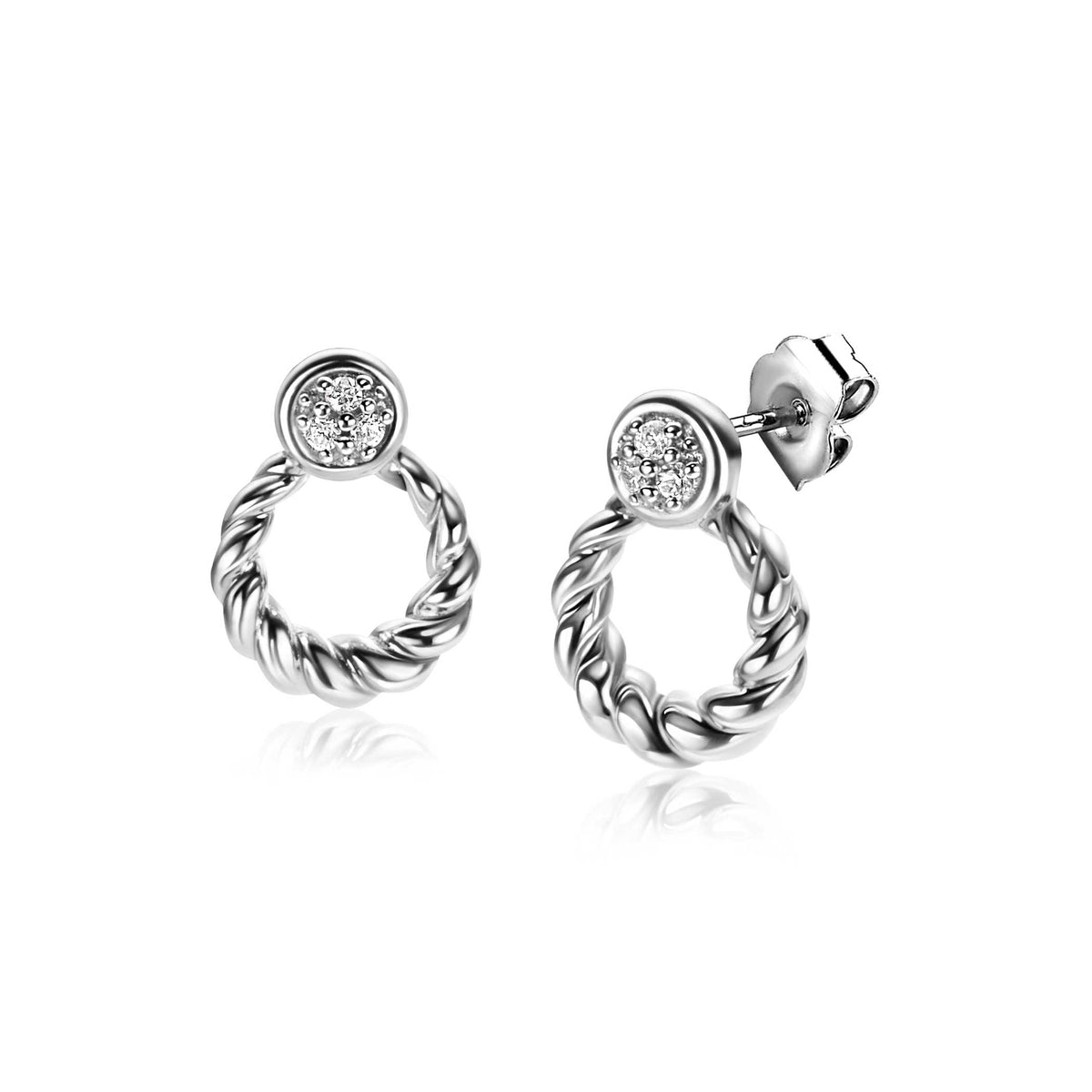 Pendientes de plata con diseño trenzado y detalle de circonita en la parte superior.