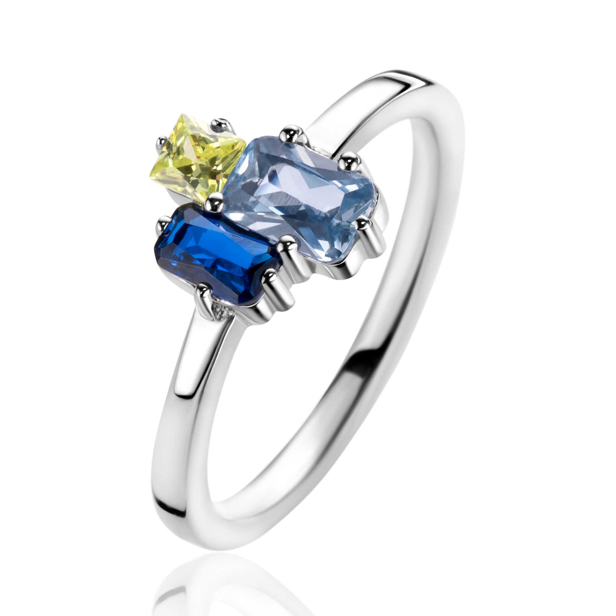 Anillo de plata con tres piedras preciosas en tonos azul, celeste y amarillo.