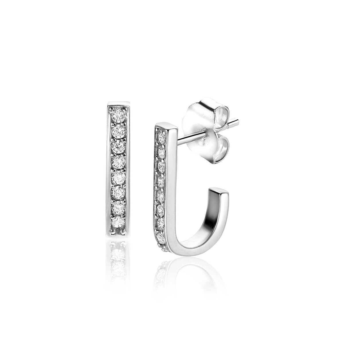 Pendientes de plata con forma de barra y detalles de circonitas brillantes.