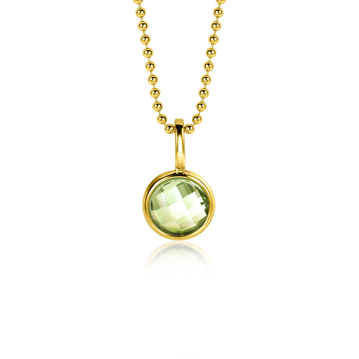 Colgante dorado con piedra verde en forma redonda, suspendido de una cadena de bolitas.