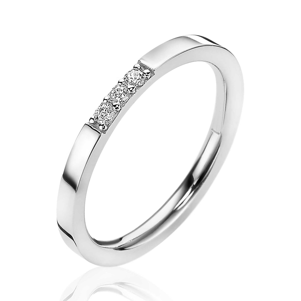 Anillo de plata con cinco pequeñas piedras brillantes en un lado.