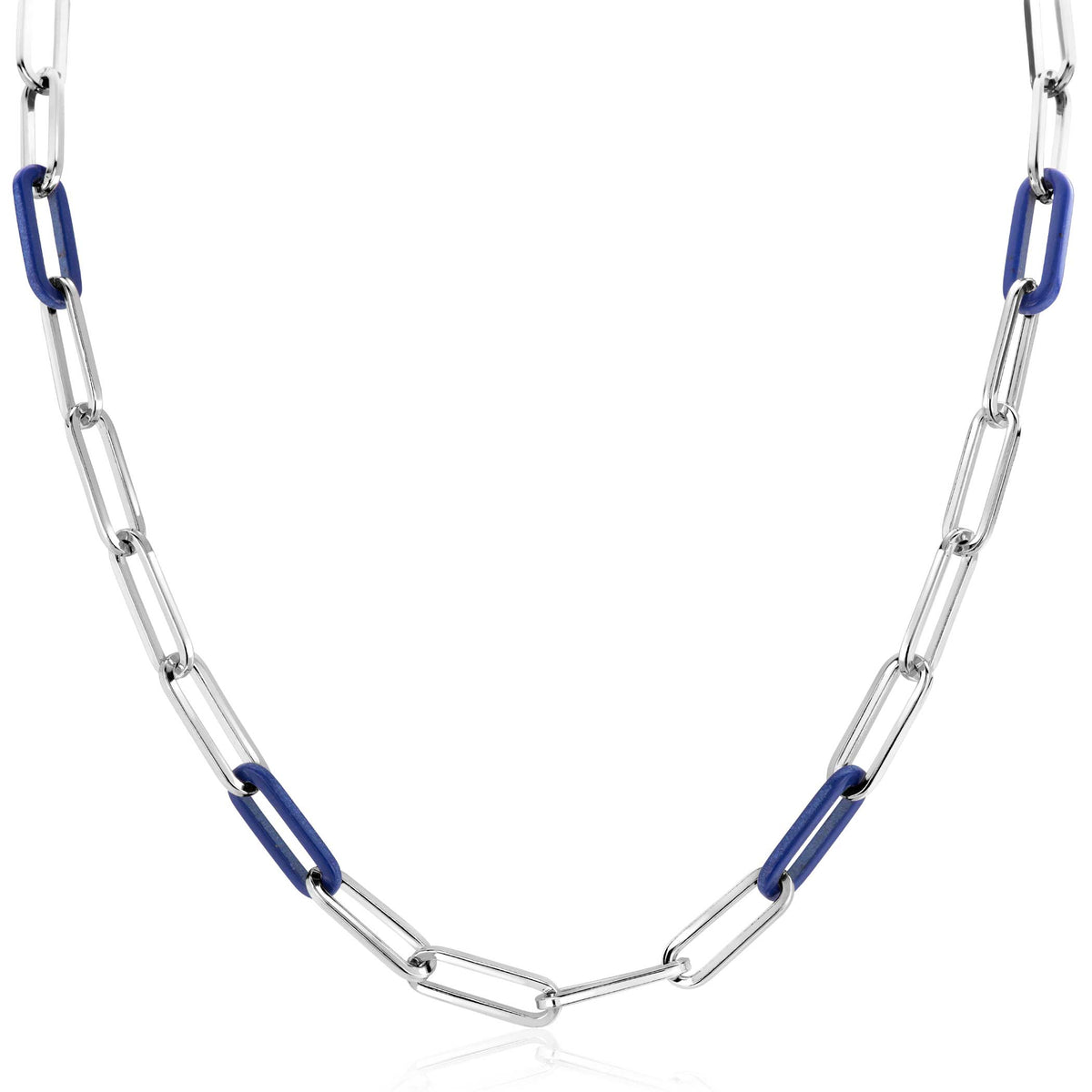 Cadena de plata con eslabones alternados en color azul.