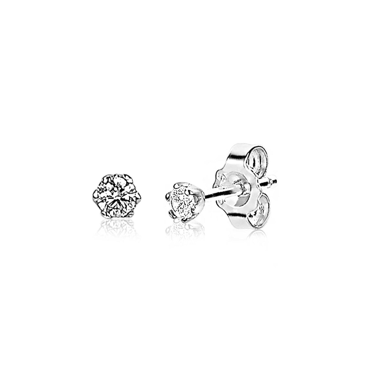 Pendientes de plata con forma de flor y detalle brillante.