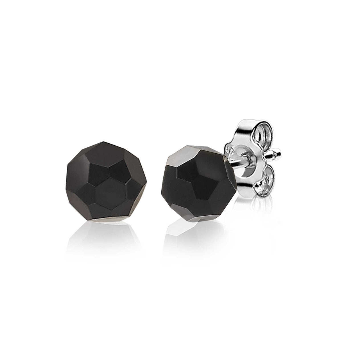 Pendientes de plata con forma octagonal y piedra negra facetada.
