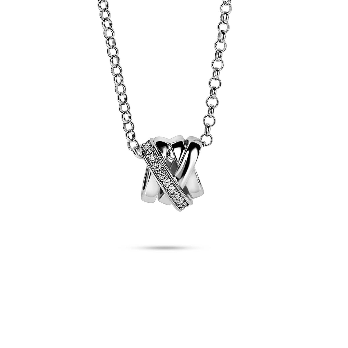 Collar de plata con colgante entrelazado y detalles de circonitas.