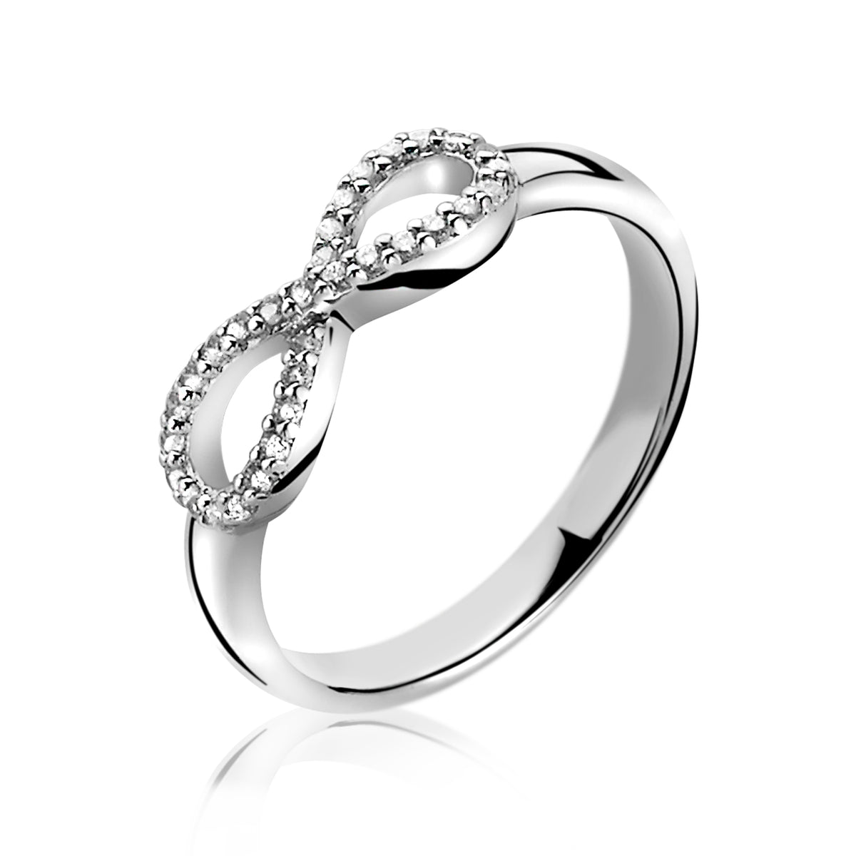 Anillo de plata con diseño de infinito y detalles de circonitas.