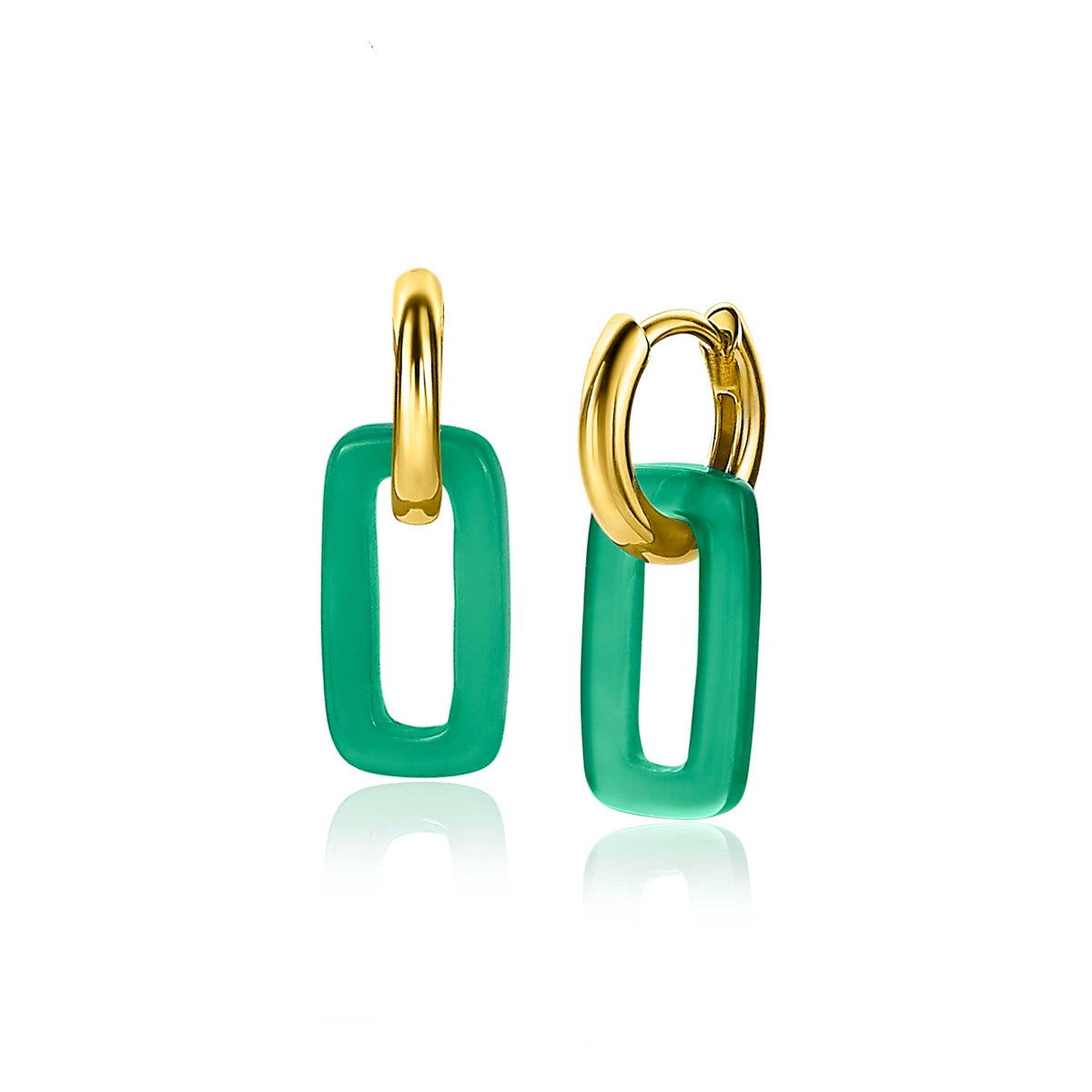 Pendientes de aro dorados con forma rectangular y detalle en color verde.