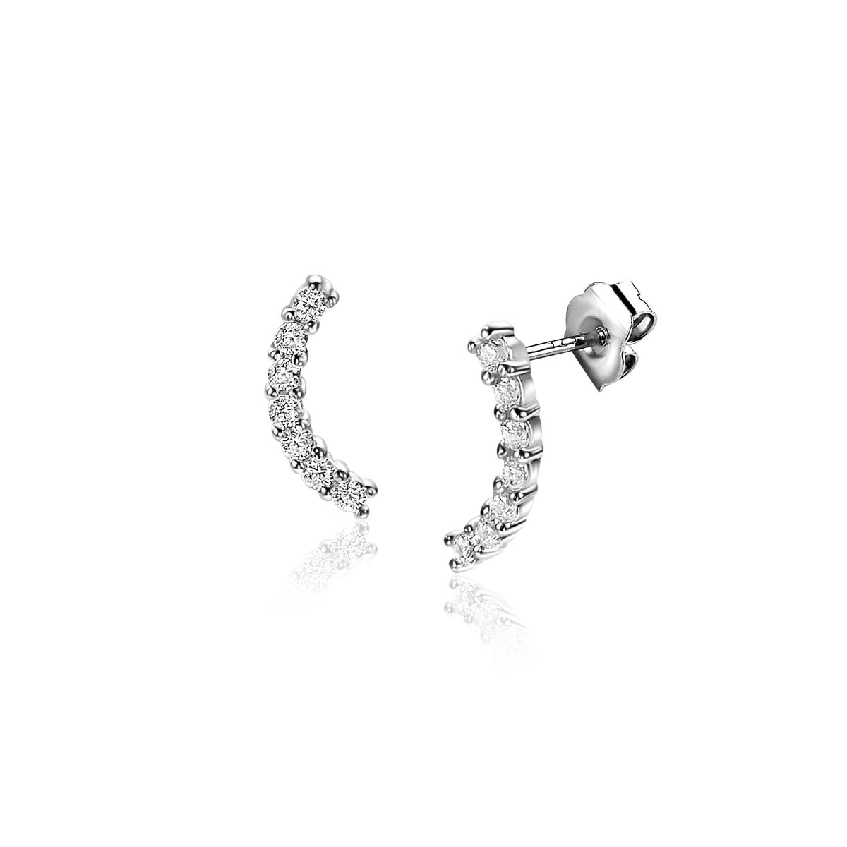 Pendientes de plata con forma curva y adornados con circonitas brillantes.