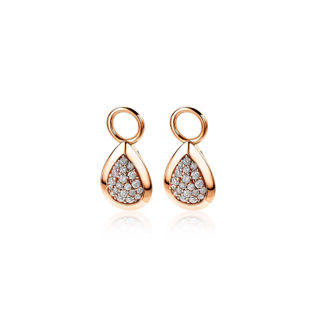 Pendientes de aro dorados con forma de gota y detalles de circonitas brillantes.