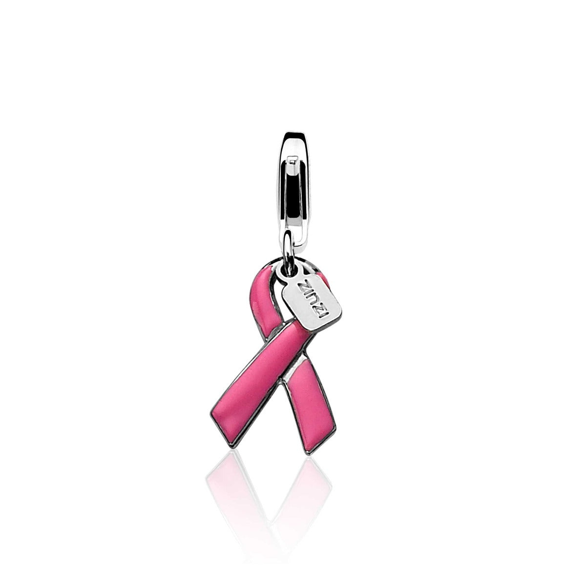 Colgante de plata con cinta rosa y charm en forma de etiqueta.