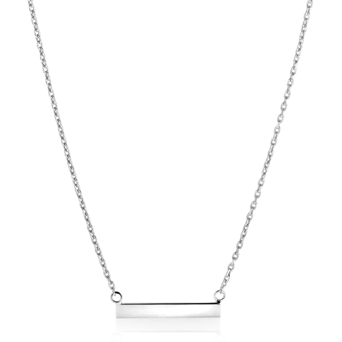 Collar de plata con una barra horizontal en el centro y cadena delicada.