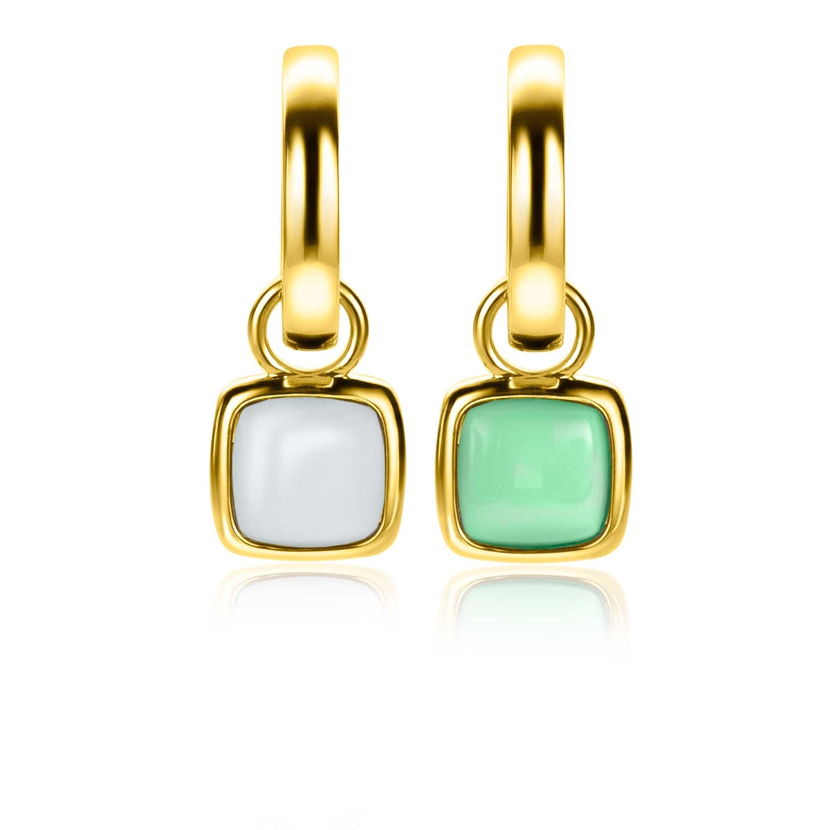 Pendientes de aro dorados con charms cuadrados en blanco y verde.