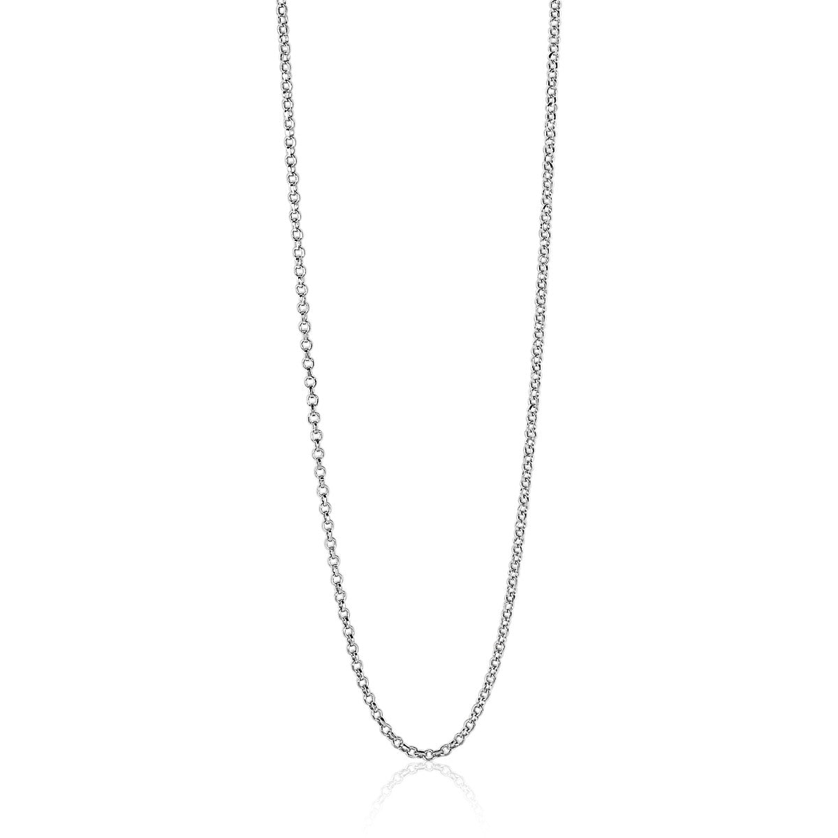cadena de plata con eslabones finos y un acabado pulido.