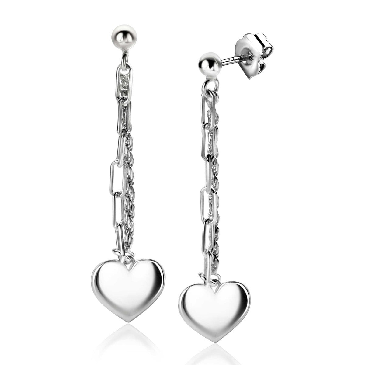 Pendientes largos de plata con forma de corazón y cadena eslabonada.